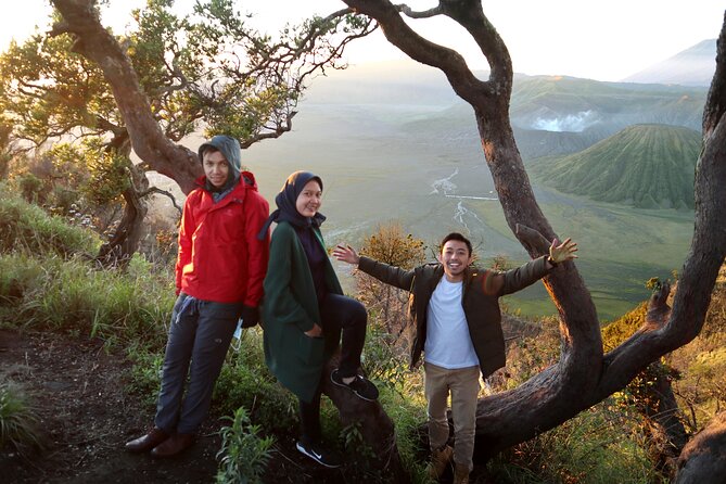 1 Day Amazing Bromo Sunrise tour from Malang Surabaya 7 spots - Penanjakan sunrise above the volcanoes