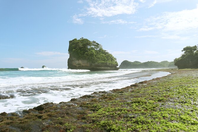 1 Day - Malang Beaches and Island Hopping // 06:30 - 17:30 - What the $47.55 price covers