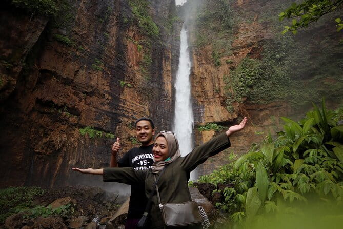 1 Day Mount Bromo Sharing Tour Package from Malang - The Bromo Crater and its 248 stairs