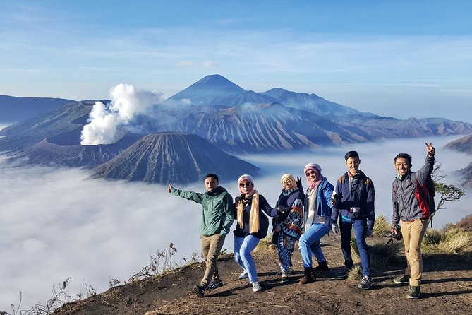 2 Days - Bromo Ijen Bali Ultimate Tour // D1 01.00 - D2 14.00 - Ijen after midnight: the hardest part of the trip