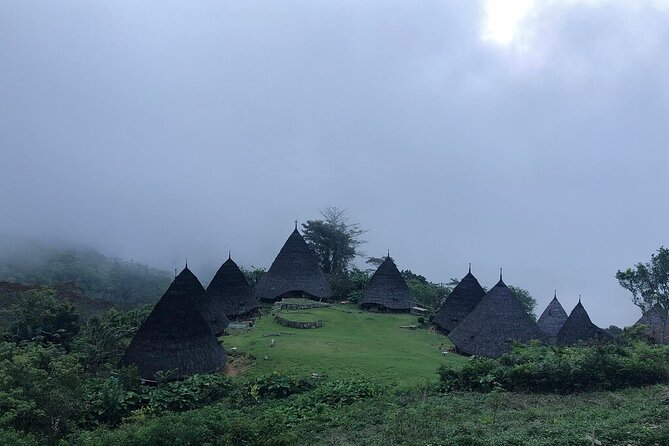 2 Days Private Tour in Wae Rebo with Accommodation - Why Wae Rebo feels different from a normal Flores day trip