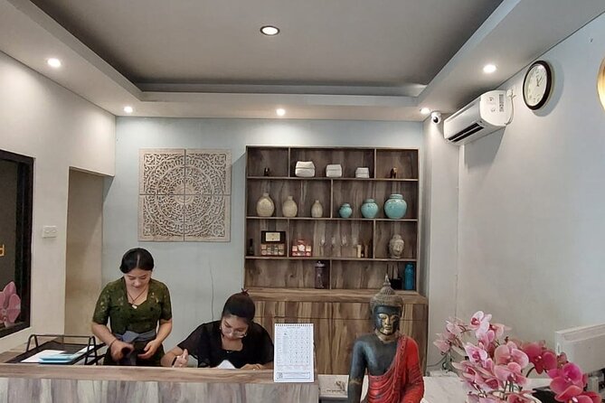 2-Hours Bali Relaxing Massage Package - Two Hours at Royal Orchid Spa