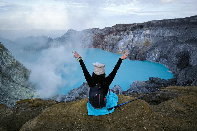 3-Day Private Tour: Tumpak Sewu Waterfall, Mt Bromo & Ijen Crater - What to pack for cold, wet mountain mornings