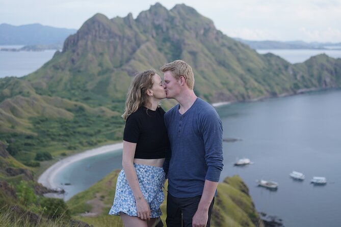 3 Days Deluxe Boat Private Cabin Sailing Trip in Komodo Island - Komodo Island and the world’s largest lizard