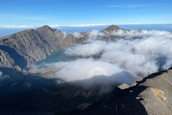 3 Days Mount Rinjani Complete Tour @All In One Price - Day 1: Senaru arrival and an optional waterfall bonus