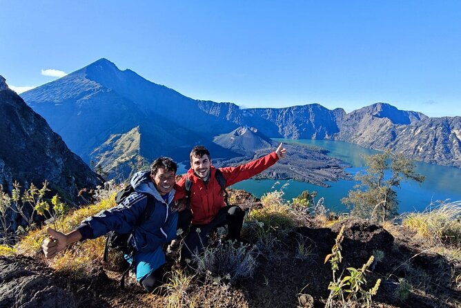 3D-2N Explore Mount Rinjani - Summit -Lake and Hotspring - Day 1: From Sembalun to the crater rim