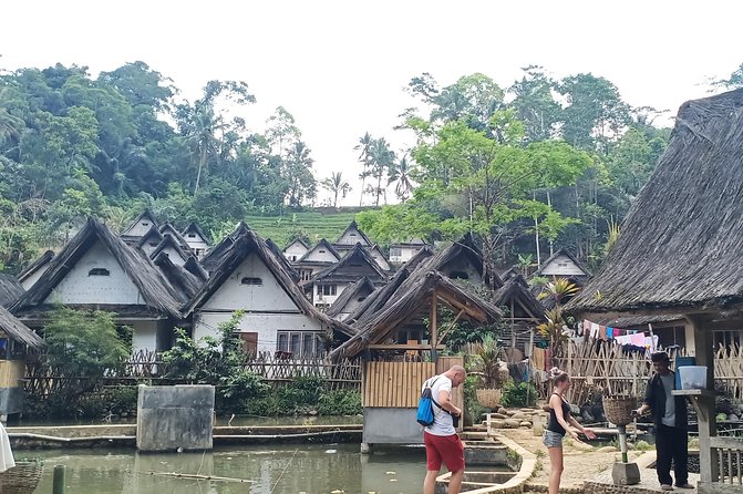 3D2N trip kawah putih-papandayan vulcan-nagavillage-green canyon - Green Canyon by Boat and Water