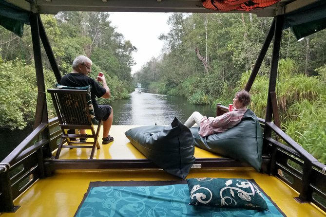 3ns Private Orangutan and Bornean Primates Kelotok Tour - Day one: From Pangkalan Bun to the Sekonyer River