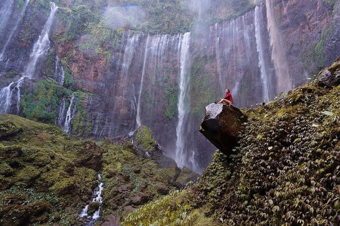 4 Days Bromo Ijen Tumpak Sewu from Surabaya Malang Banyuwangi - Day 2: Ijen’s crater, blue fire, and turquoise water