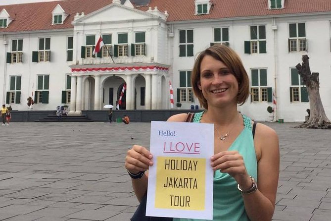 4 Hours Jakarta Private City Tour - (Most Tourist Attractions) - Monas, Jakarta’s golden national symbol