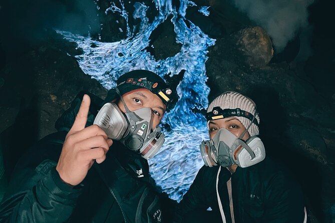 4D3N Bromo Ijen Tumpak Sewu Waterfall Tour from Surabaya/Malang - Day 2: Tumpak Sewu’s steep paths and heavy spray