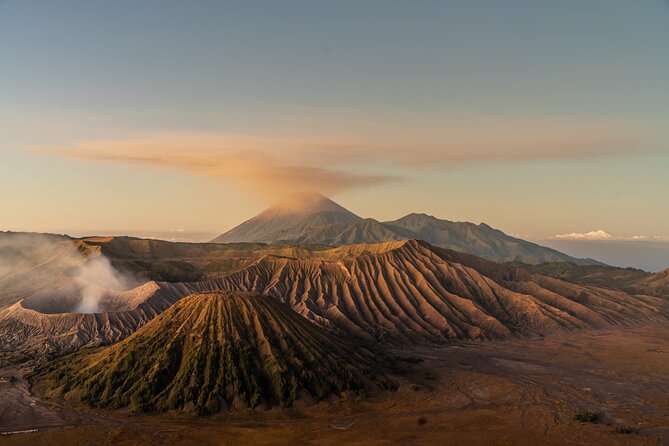 4D3N Ijen Crater,Papuma Beach, Tumpak Sewu Waterfal & Mount Bromo - What the $349.09 price really covers