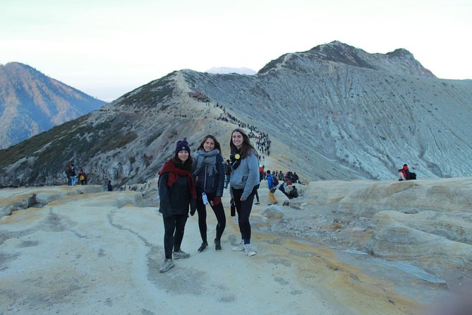 4D3N Ijen Crater,Papuma Beach, Tumpak Sewu Waterfal & Mount Bromo - The physical demands and what to pack