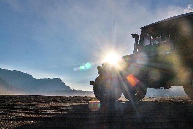 5 Days Borobudur Prambanan Tumpaksewu Bromo Ijen to Bali Private - The drivers and local guides make the difference