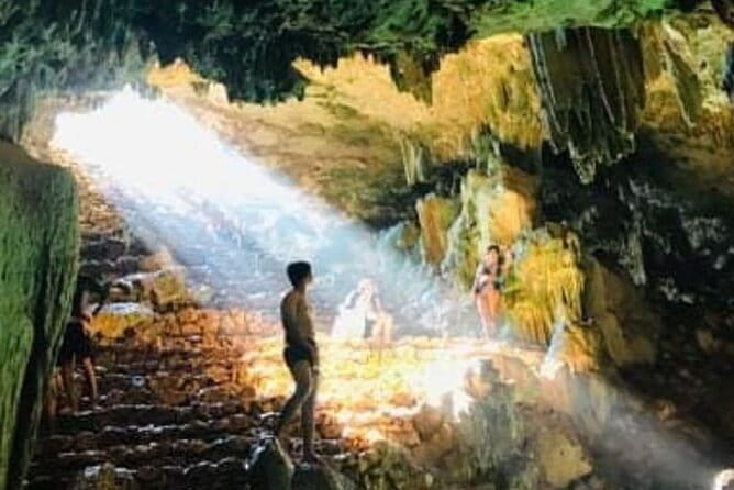 6Day Private Culture Tour in Flores - Day 3: Bena’s clan shrines and palm wine in Aimere