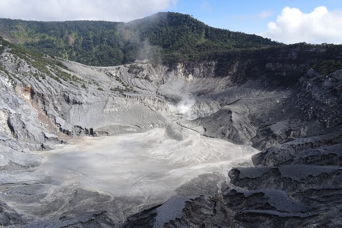 Active Volcano, Rice Field, Hot Spring, Fruit market, Tea Plantation with Lunch - Key points to know before booking