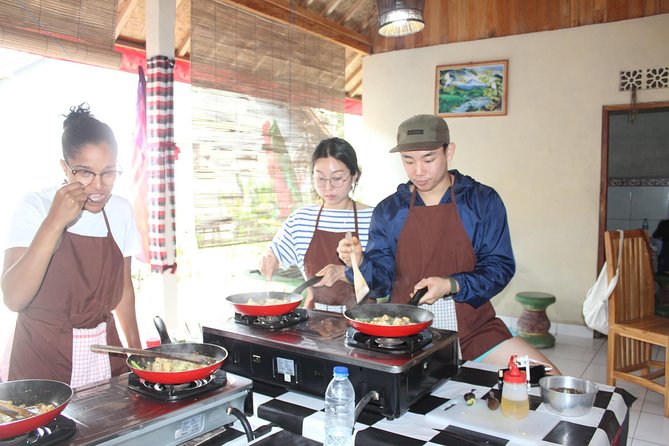 Afternoon Cooking Class & Making Bali Offering with Dinner - Dinner at the House, Not Just a Sample Plate