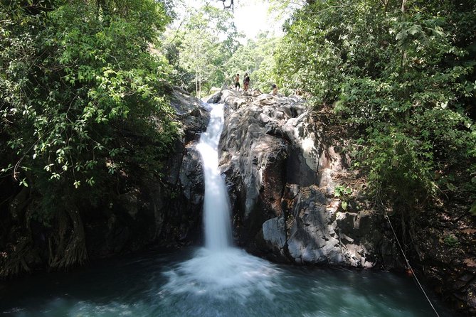 Aling-aling Waterfall tours - Leaving Ubud at 6:30 am