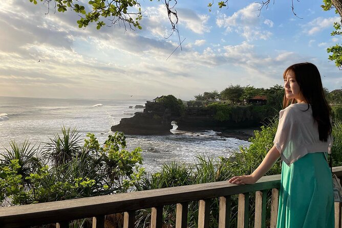 All inclusive Tanah lot & North Bali Tour: Jatiluwih, Ulun Danu - Tanah Lot: an ocean temple for the opening scene