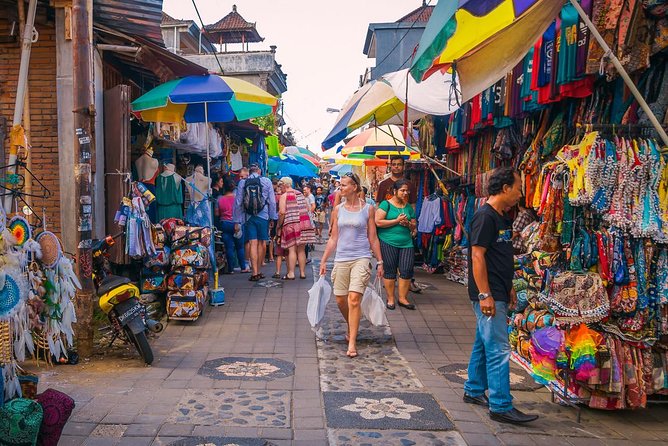 All-Inclusive Ubud Private Tour - Walking through Ubud’s Monkey Forest