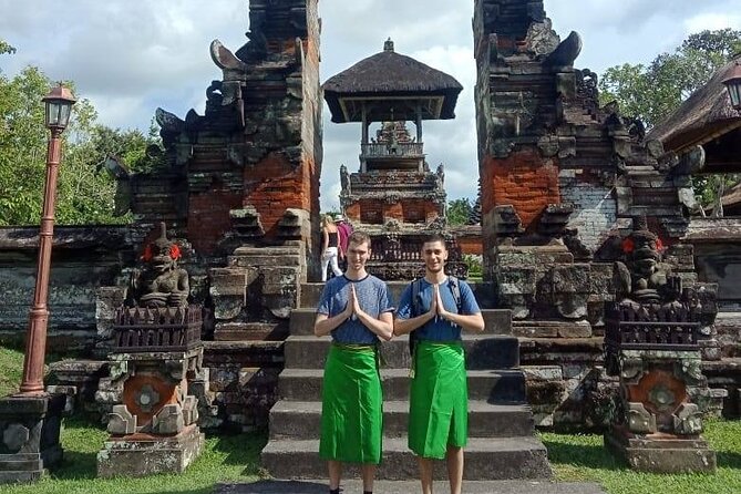 Ancient Temples and Jatiluwih Rice Terrace Private Tour - Batu Karu, the Quiet Mountain Temple