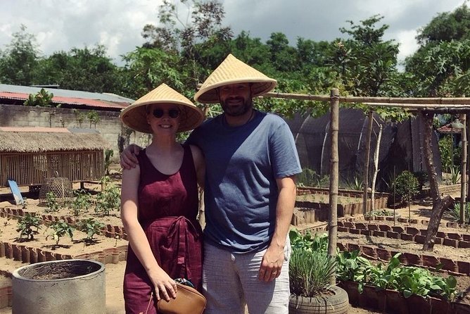 Anggrek Putih Lombok Cooking Class - Walking through the Little Eden garden