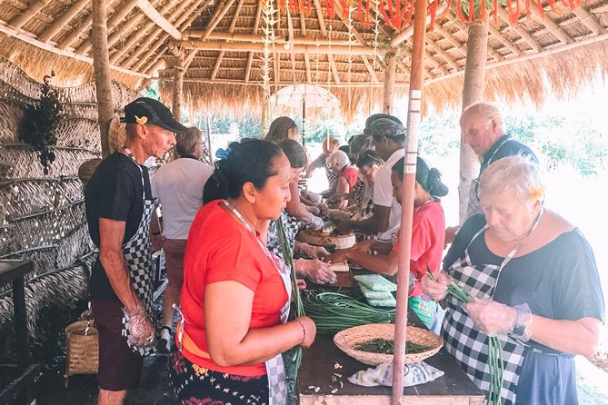Authentic Balinese Cooking Classes - Choosing ingredients and learning Balinese flavor