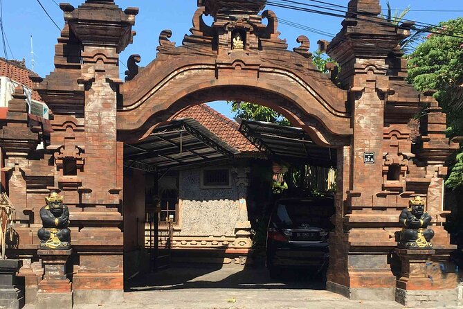 Backlanes and Hidden Sites: A Self-Guided Audio Tour in Seminyak - Why this Seminyak walk feels different