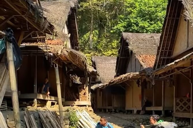 Baduy Tribal Tracker and Village in Private Tour Full Day & Lunch - Key points to know before booking