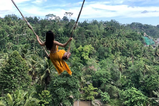 Bali Beautiful Insta with Real Bali Swing - Wi-Fi, photos, and the small service details