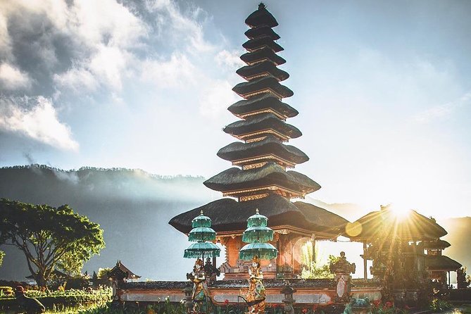 Bali BEST Things to Do Private Full-day Tour from Your Hotel - Monkey Forest, Ubud Market, and the art stops