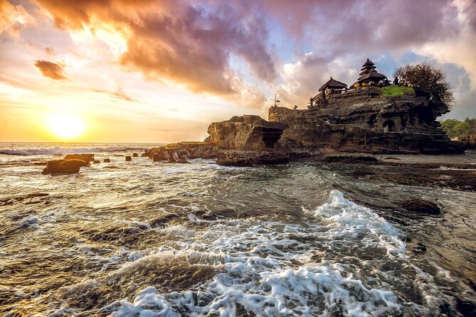 Bali Day Trip to Ubud Highlight Tour and Tanah Lot Temple - Tegalalang Rice Terrace: Bali’s picture-postcard opening