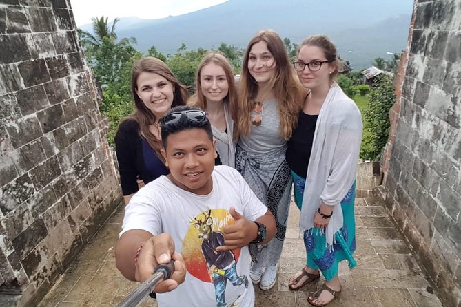 Bali Driver and Tour Package - What each type of stop may mean for you