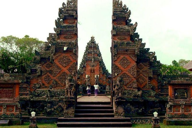 Bali Full Day Tour – Ubud and Batur Volcano - Batuan Temple and the meaning of a Balinese temple visit