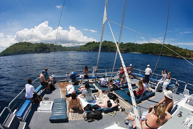 Bali Hai - Aristocat Sailing Cruise - The optional Lembongan Island tour moves quickly