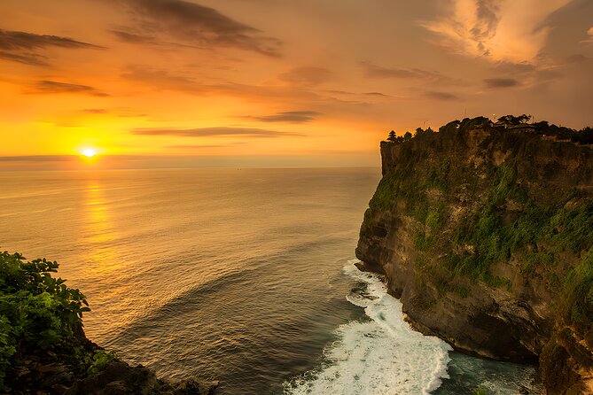 Bali Half-Day Car Charter: Uluwatu Sunset Tour - Jimbaran Beach and the 90-minute dinner