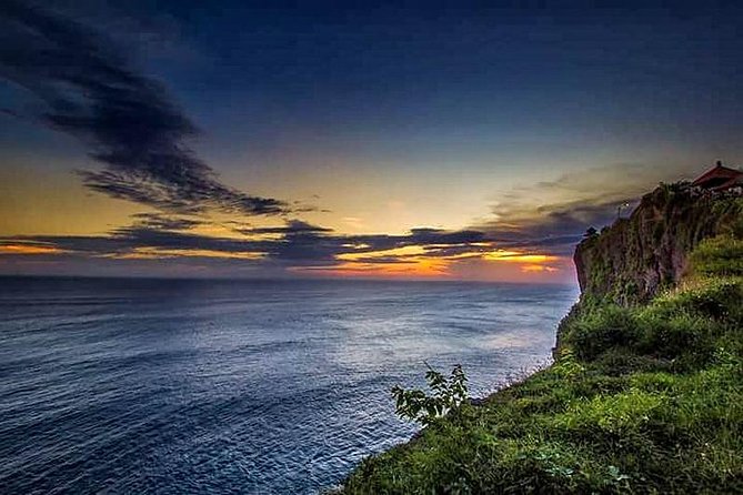 Bali Half Day Tour - Uluwatu Temple Sunset, Kecak Fire Dance, Jimbaran Dinner - Why this short Bali evening works