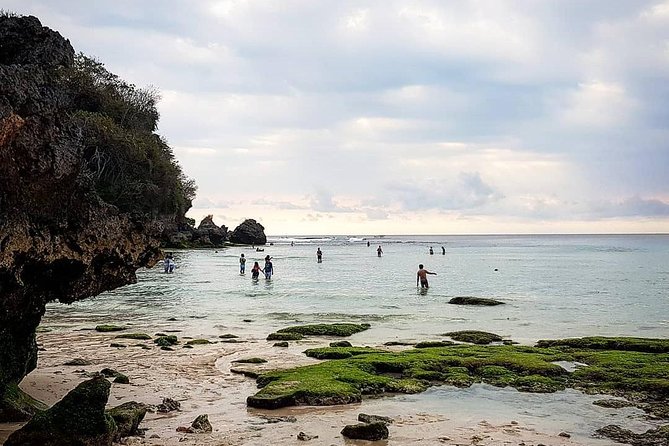 Bali Half-Day Uluwatu Temple Sunset, Kecak Dance, Dinner - Who Will Get the Most From This Tour
