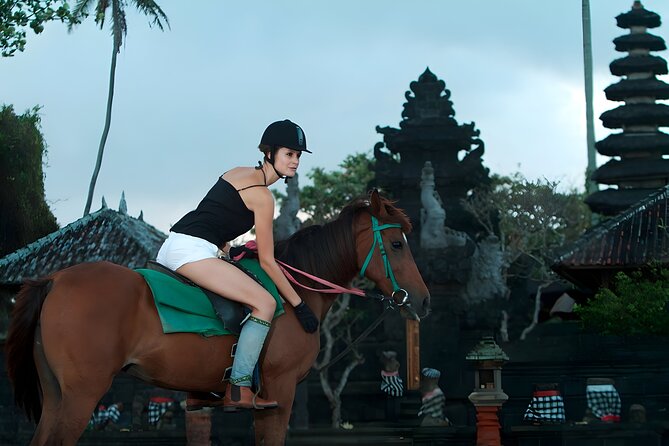 Bali Horse Riding in Saba Bay for 1 Hour with Pick Up Service - Why the Pickup Service Adds Real Value