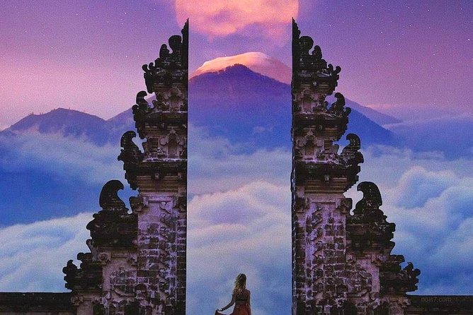 Bali Instagram Most Iconic Spots Private Tour - A guide can make the long day easier
