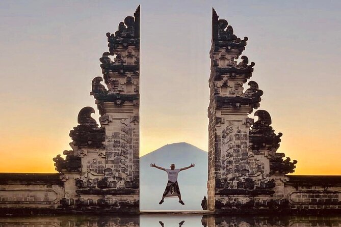 Bali Instagram Tour: The Most Popular Spots ( Private All-Inclusive ) - Lempuyang Temple and the Mount Agung gate