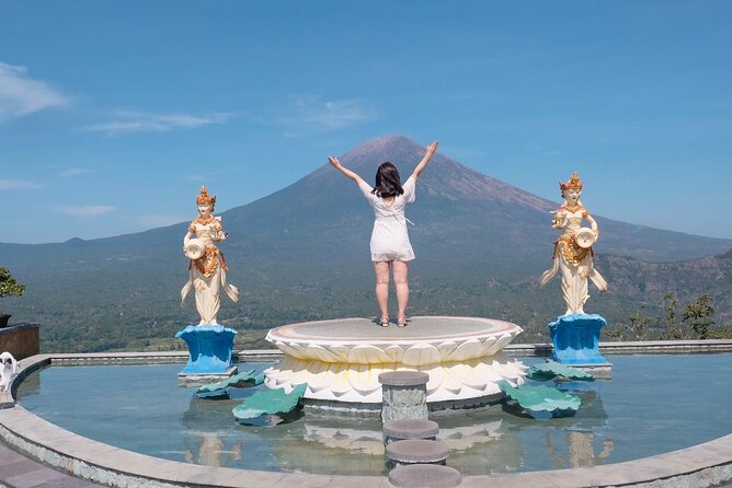 Bali Instagram Tour with Photographer - The 5 a.m. ride to Lempuyang Temple