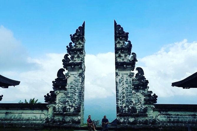 Bali : Instagrams Tour Lempuyang Temple, Tirta Gangga- Tukad Cepung , Tibumana Waterfall - Why this 11-hour route works for photographers