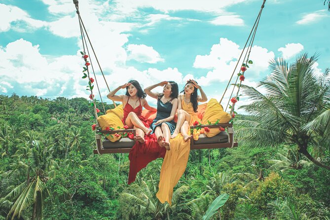Bali Jungle Swing Experience Full Activity - Dress rental and what to wear