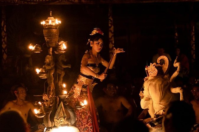 Bali Kecak Fire Dance Show at Tanah Lot, Tabanan with Transport - The fire dance finale