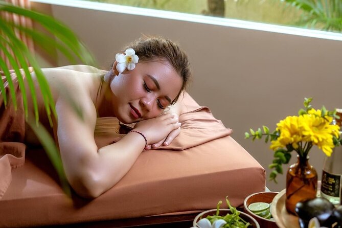 Bali Luxury Spa 2 Hour massage & Flower bath - Pickup makes this easier in southern Bali
