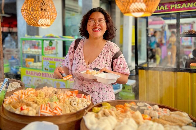 Bali Must-Try Food Tour (Denpasar) - The first neighborhood tastings after the market