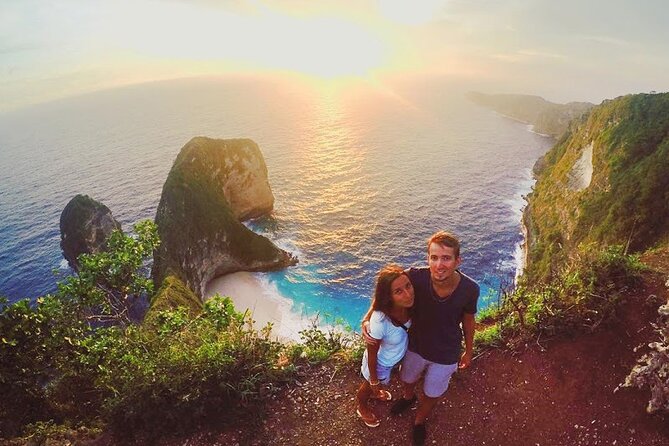 Bali-Nusa Penida. West Part. Private car. All-inclusive - Kelingking Beach from Karang Dawa