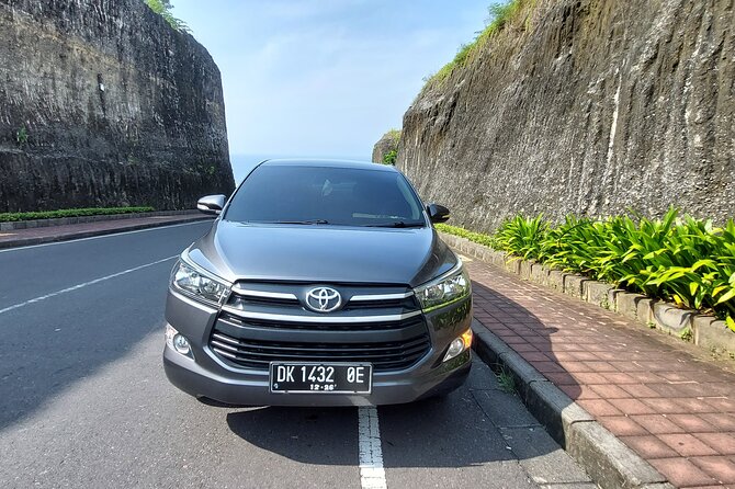 Bali Private Departure Transfer- Bali Hotel to Airport - Meeting your driver in the hotel lobby