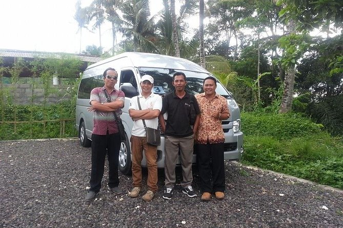 Bali Private Driver - Bali customized private tour - Choosing between beaches, temples, and south Bali